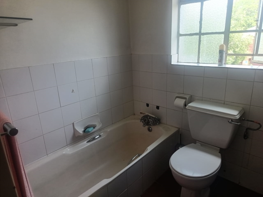 3 Bedroom Property for Sale in Roylglen Gardens Northern Cape